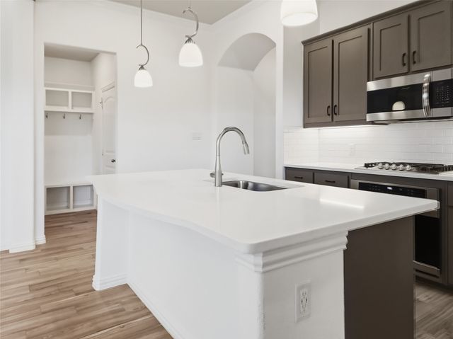 7248 Paso Verde Drive, Fort Worth, TX 76131