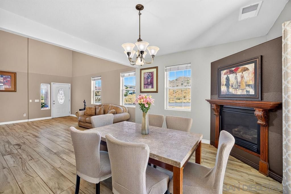 428 Granite, Lake Elsinore, CA 92530 — photo 4