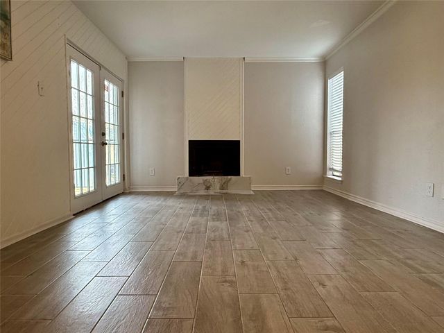 18515 Egret Bay Boulevard 901, Webster, TX 77058