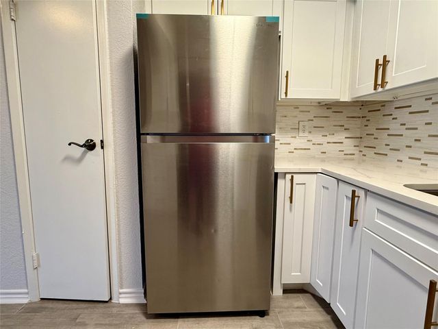 18515 Egret Bay Boulevard 901, Webster, TX 77058