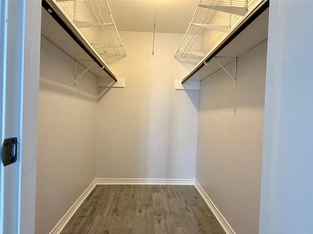 18515 Egret Bay Boulevard 901, Webster, TX 77058