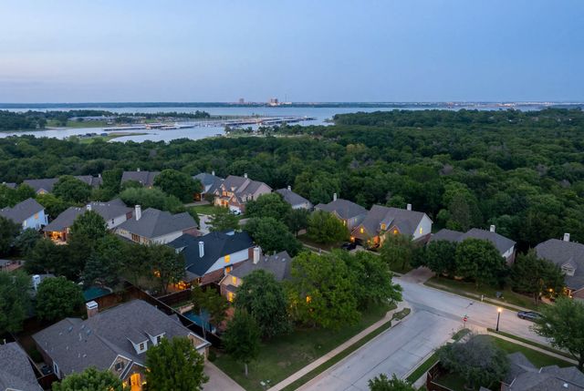 965 Fall Creek, Grapevine, TX 76051