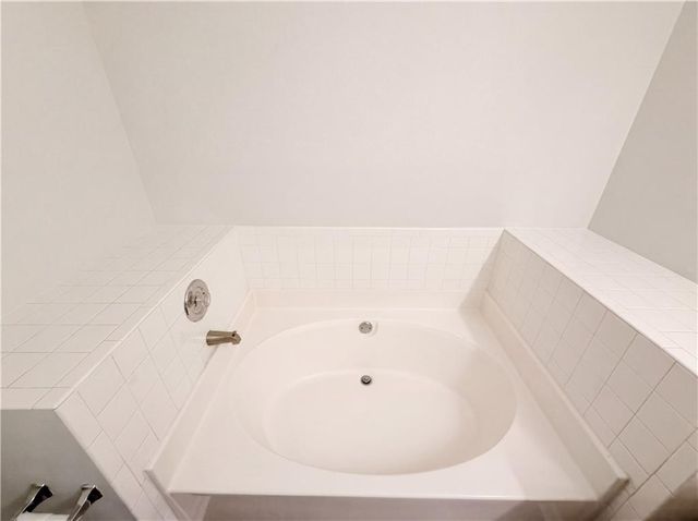 5690 Hollow Ridge Lane, Norcross, GA 30071