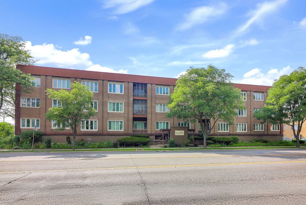 10048 S Pulaski Road 2B, Oak Lawn, IL 60453