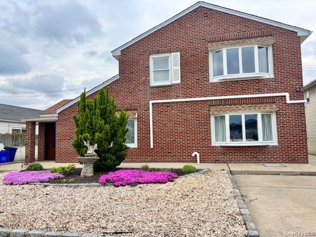 539 W Park Avenue 1, Long Beach, NY 11561