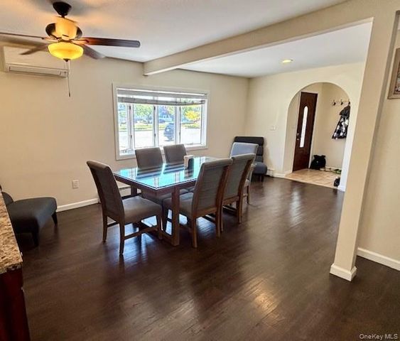 539 W Park Avenue 1, Long Beach, NY 11561