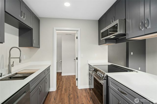 10908 62nd Street E, Puyallup, WA 98372