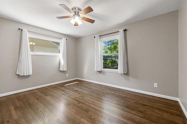 8719 Stearns Avenue, Overland Park, KS 66214