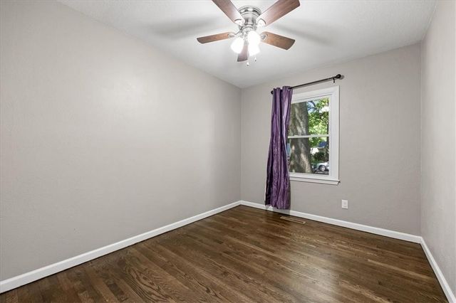 8719 Stearns Avenue, Overland Park, KS 66214