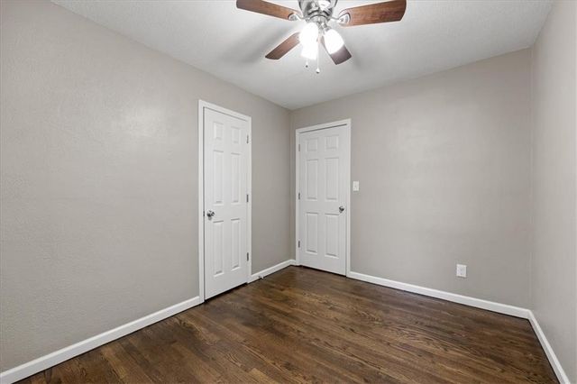 8719 Stearns Avenue, Overland Park, KS 66214