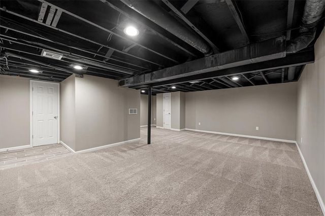 8719 Stearns Avenue, Overland Park, KS 66214