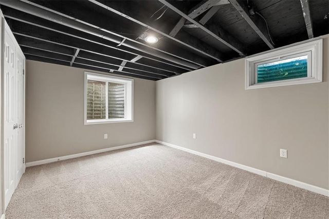 8719 Stearns Avenue, Overland Park, KS 66214