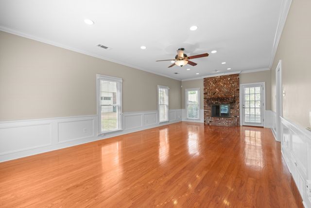 677 GUNNISON CV, Collierville, TN 38017