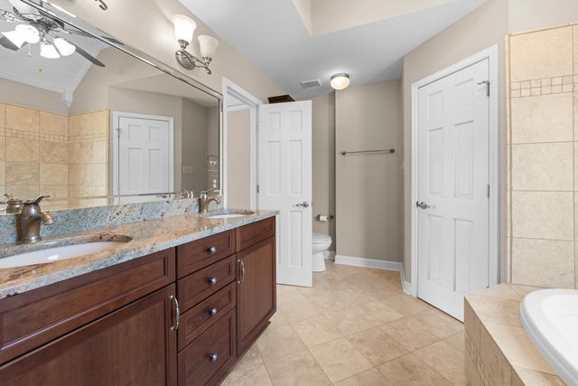 677 GUNNISON CV, Collierville, TN 38017