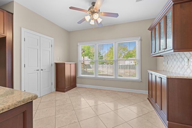 677 GUNNISON CV, Collierville, TN 38017