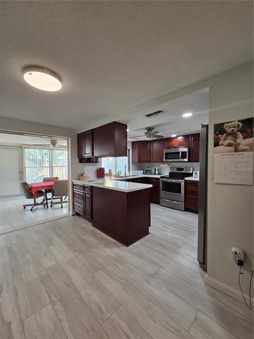 7628 VALLEY COURT, New Port Richey, FL 34653