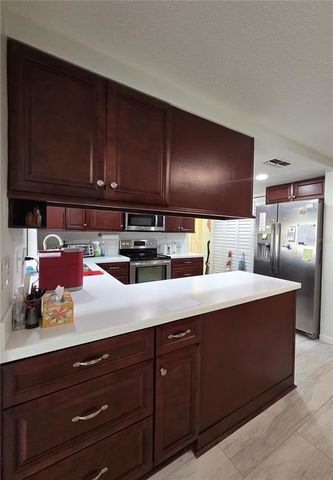7628 VALLEY COURT, New Port Richey, FL 34653