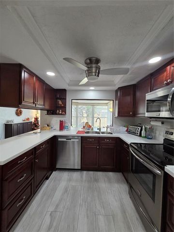 7628 VALLEY COURT, New Port Richey, FL 34653