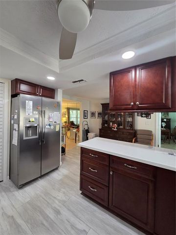 7628 VALLEY COURT, New Port Richey, FL 34653