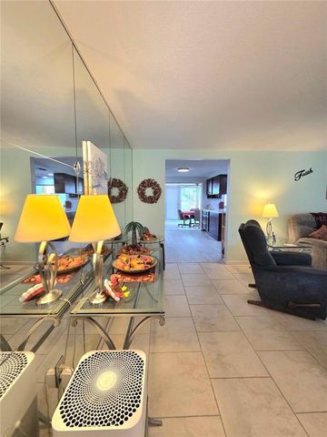 7628 VALLEY COURT, New Port Richey, FL 34653