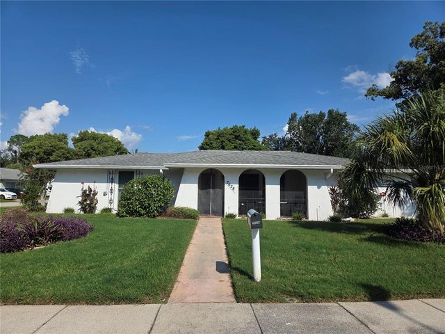7628 VALLEY COURT, New Port Richey, FL 34653
