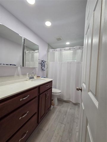 7628 VALLEY COURT, New Port Richey, FL 34653