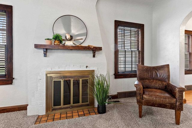 904 ALLOUEZ TERRACE, Green Bay, WI 54301