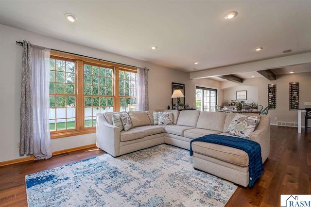 205 Mayan Way, Mankato, MN 56001