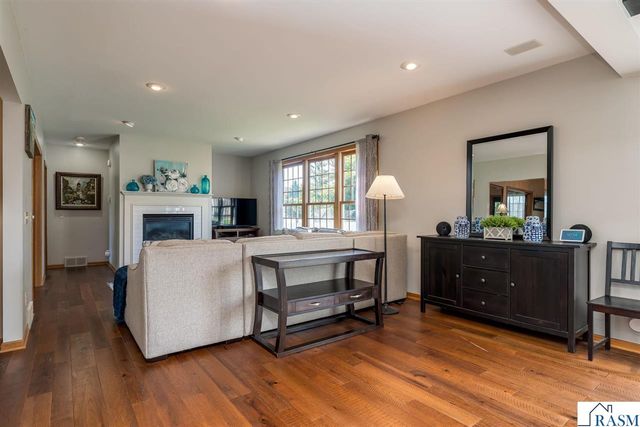 205 Mayan Way, Mankato, MN 56001