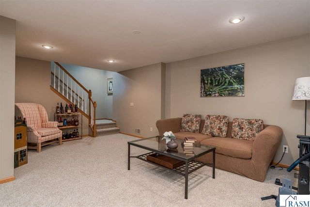 205 Mayan Way, Mankato, MN 56001