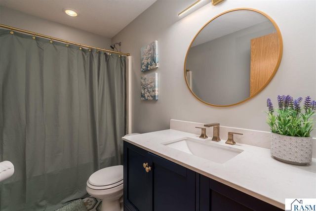 205 Mayan Way, Mankato, MN 56001