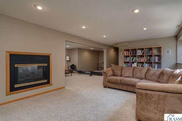 205 Mayan Way, Mankato, MN 56001