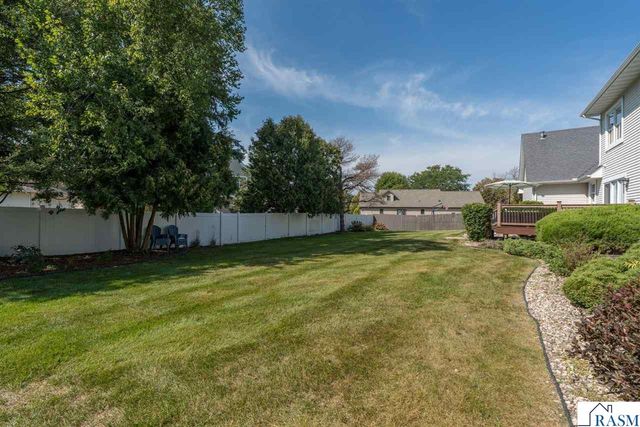 205 Mayan Way, Mankato, MN 56001