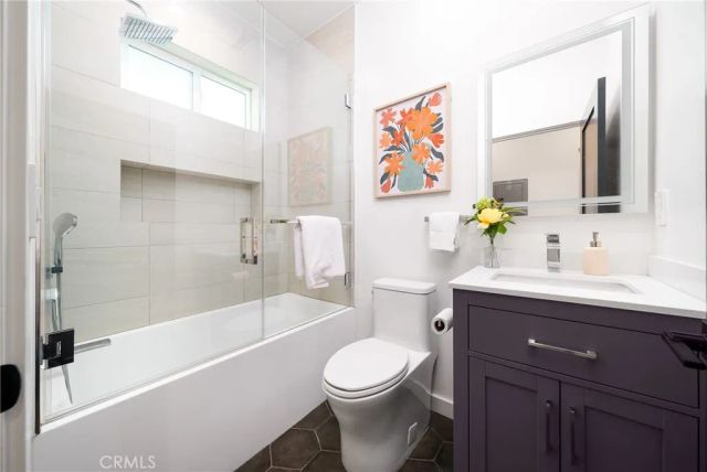 13946 Chandler, Sherman Oaks, CA 91401