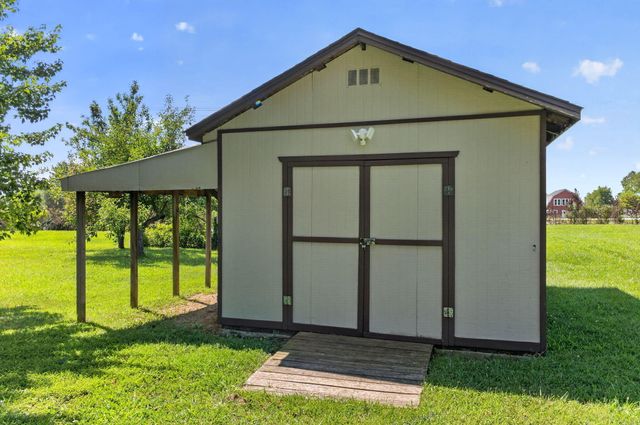 303 Jennifer Lane, Rogersville, MO 65742