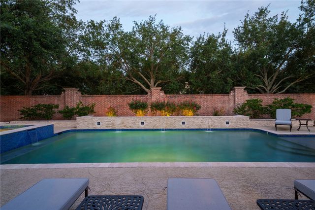 4200 Serrano Court, Bryan, TX 77802