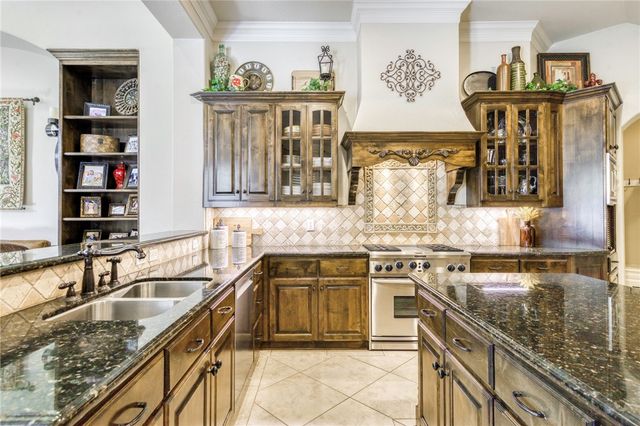 4200 Serrano Court, Bryan, TX 77802