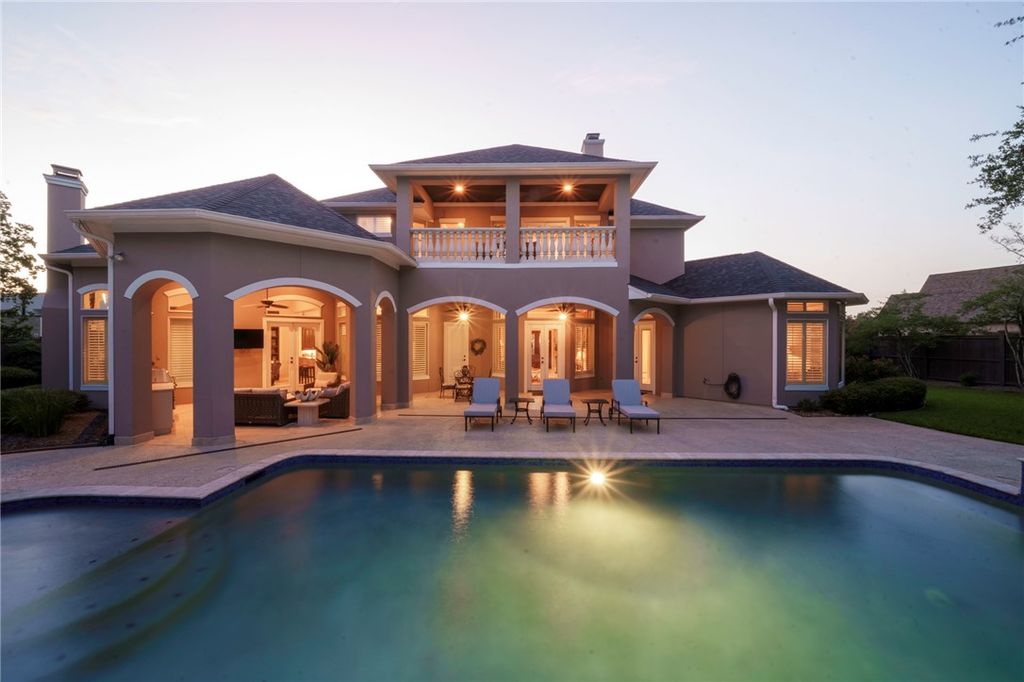 4200 Serrano Court, Bryan, TX 77802