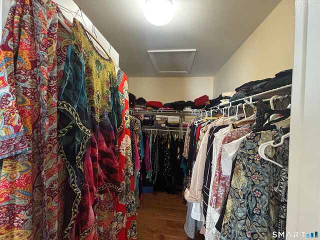 162 Thistle Pond Drive 162, Bloomfield, CT 06002