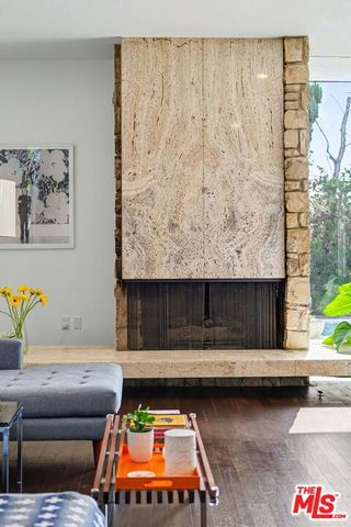 6110 Mary Ellen Avenue, Van Nuys, CA 91401