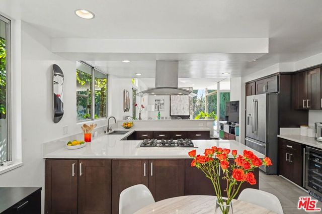 6110 Mary Ellen Avenue, Van Nuys, CA 91401