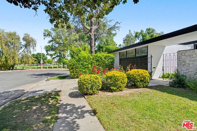 6110 Mary Ellen Avenue, Van Nuys, CA 91401