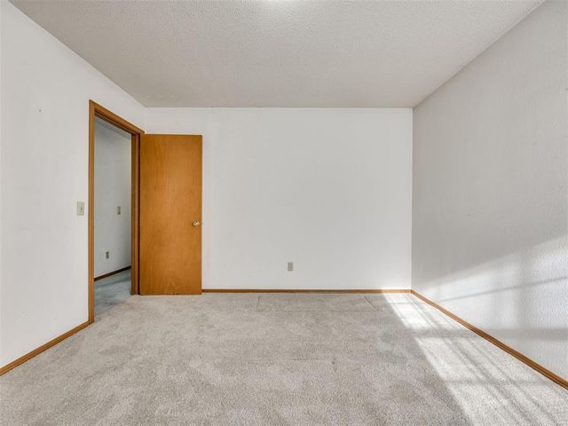 402 NE 19th Street, Moore, OK 73160