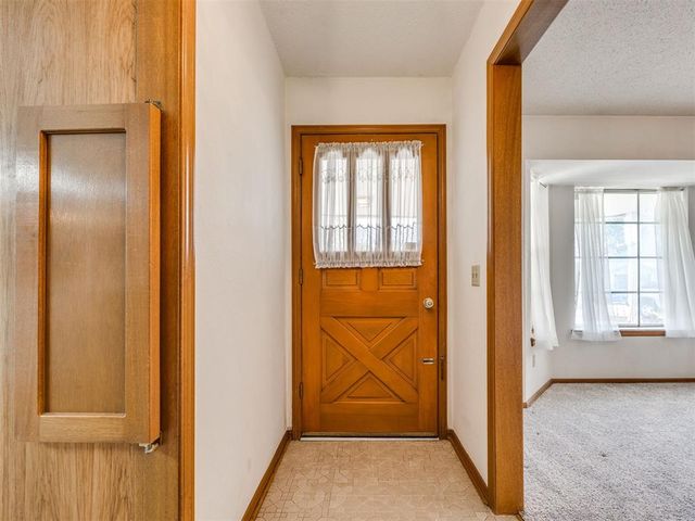 402 NE 19th Street, Moore, OK 73160