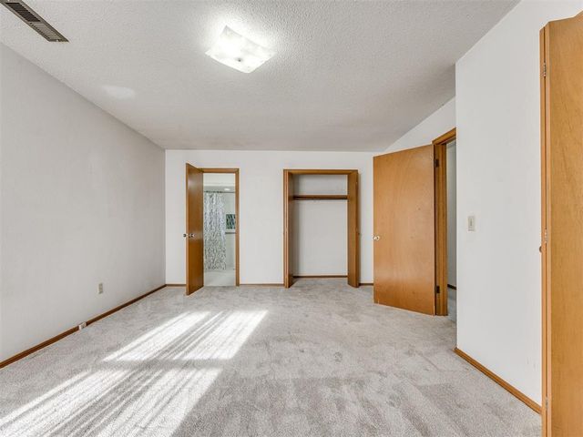 402 NE 19th Street, Moore, OK 73160