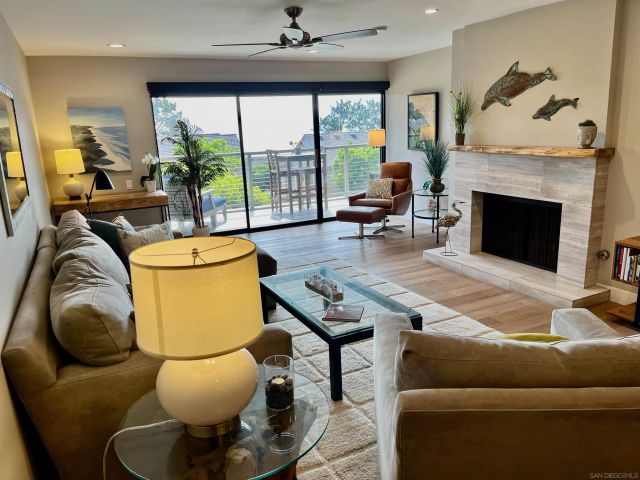 238 Dolphin Cove Ct, Del Mar, CA 92014