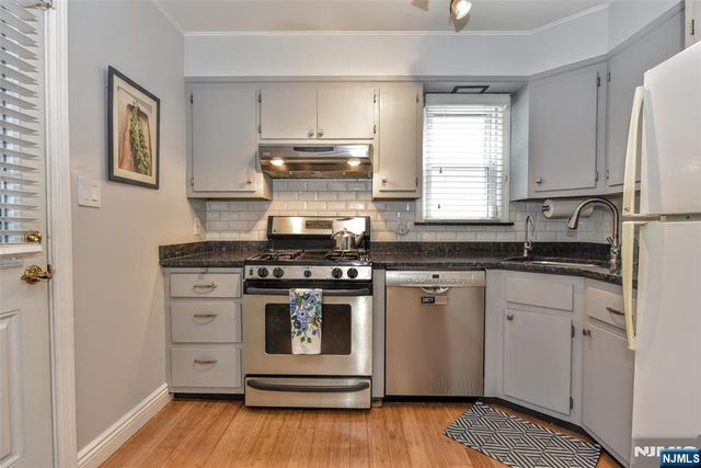 109 Brookview Drive, Woodland Park, NJ 07424