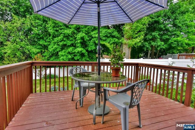 109 Brookview Drive, Woodland Park, NJ 07424