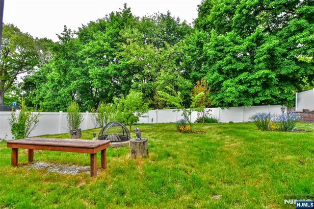 109 Brookview Drive, Woodland Park, NJ 07424