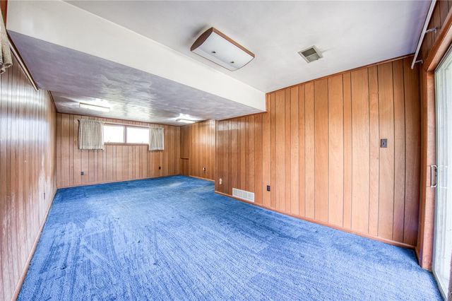 219 Center New Texas Road, Plum Boro, PA 15239